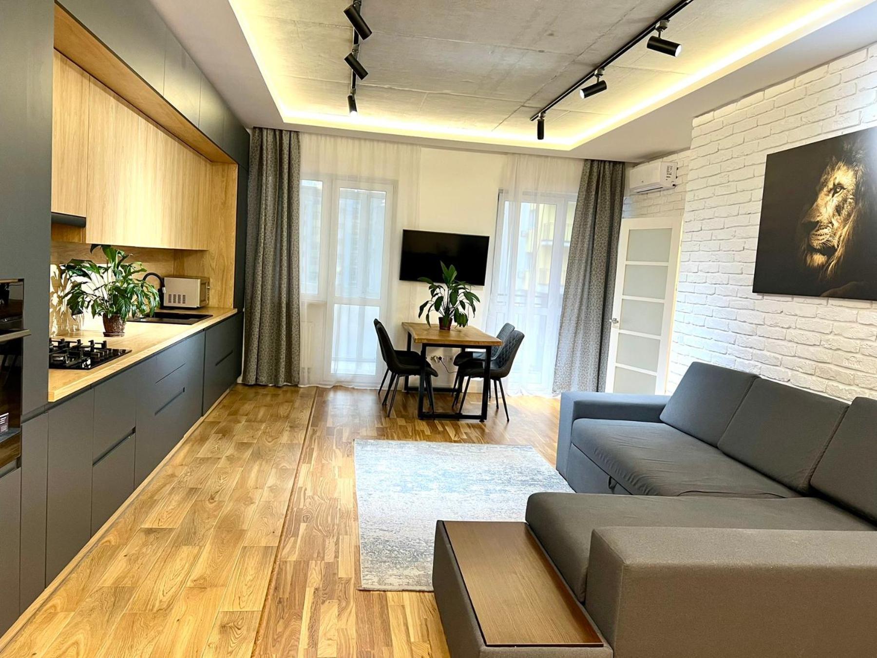 Osapart Ideal Apartment In The Complex Great Britain Lemberg Exterior foto