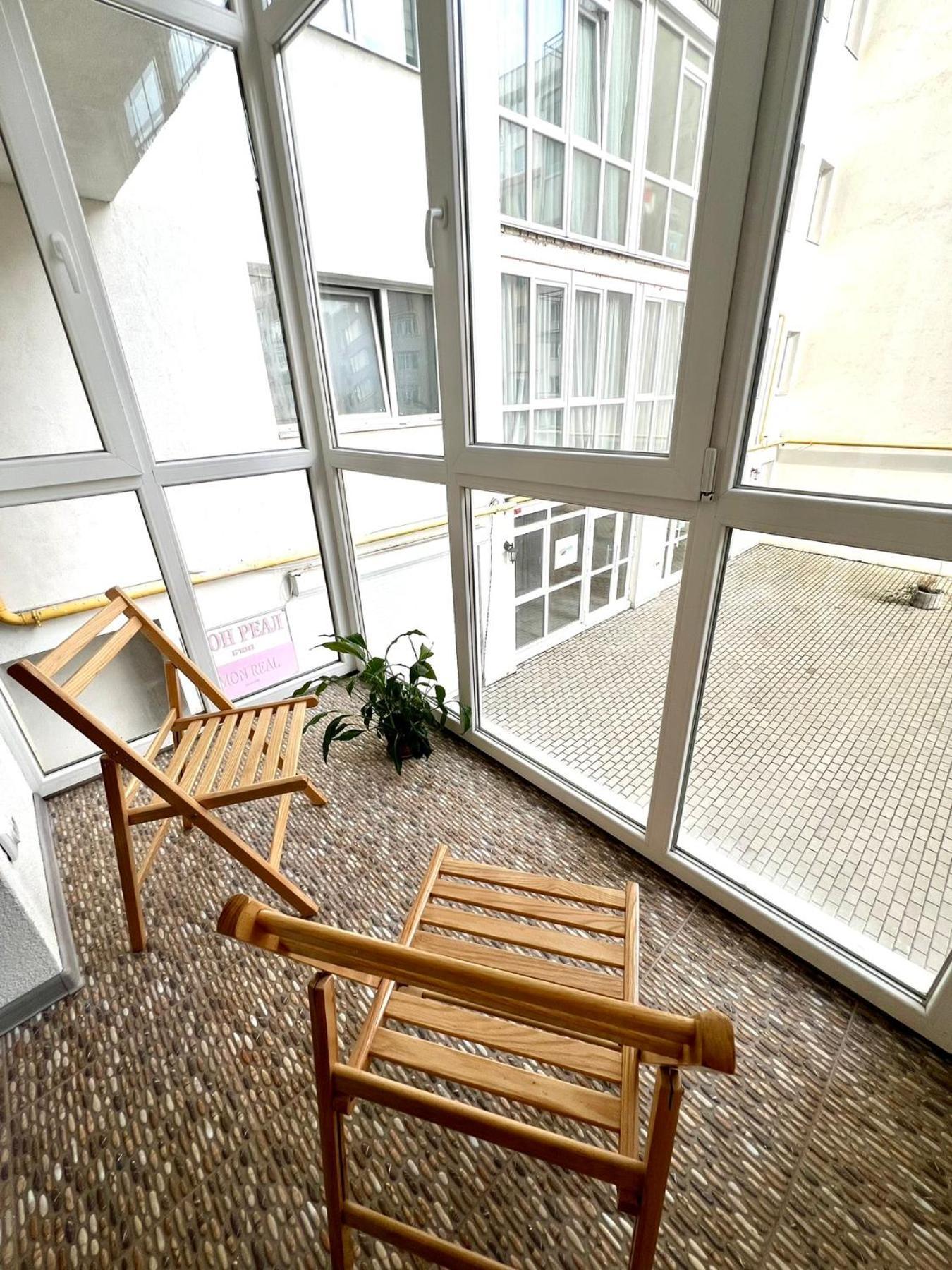 Osapart Ideal Apartment In The Complex Great Britain Lemberg Exterior foto